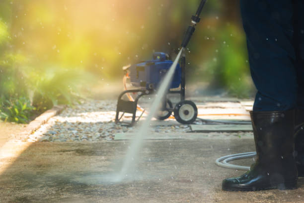 Best Playground Equipment Cleaning  in Deltona, FL